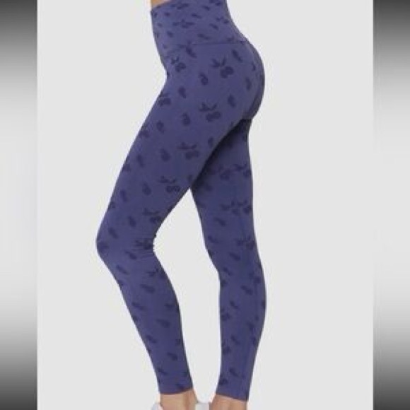 Spiritual Gangster Love Sculpt Jacquard Leggings
SET OF 2 green and purple - Picture 5 of 5